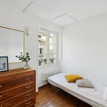 Apartment 2-bdr/chateau De Id355 *