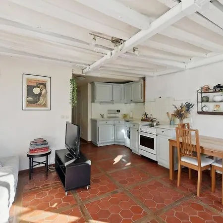 2-bdr/chateau De Id355 Apartment Vincennes